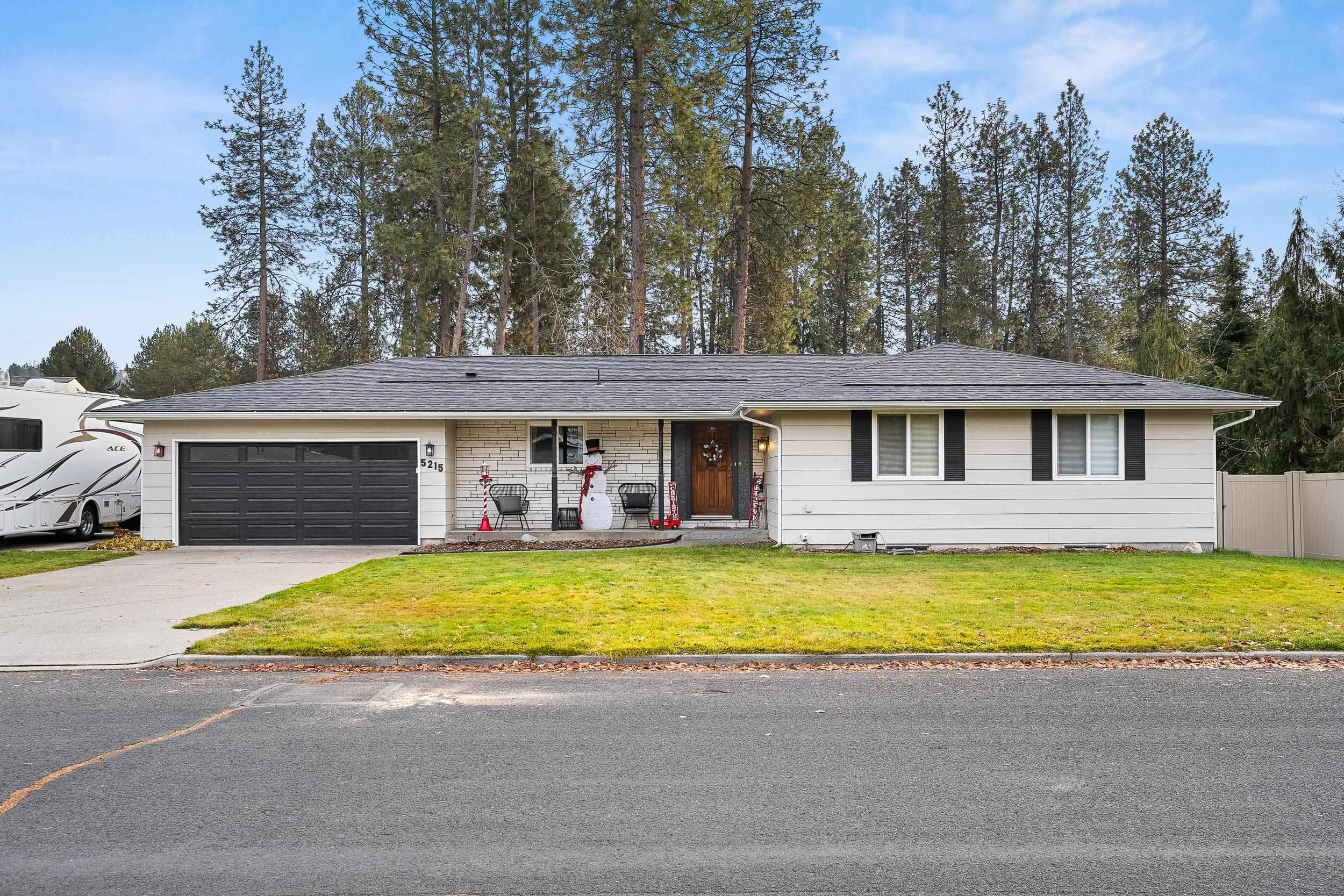 5215 Bentwood Ct