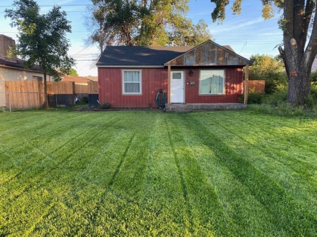 1218 Garland Ave