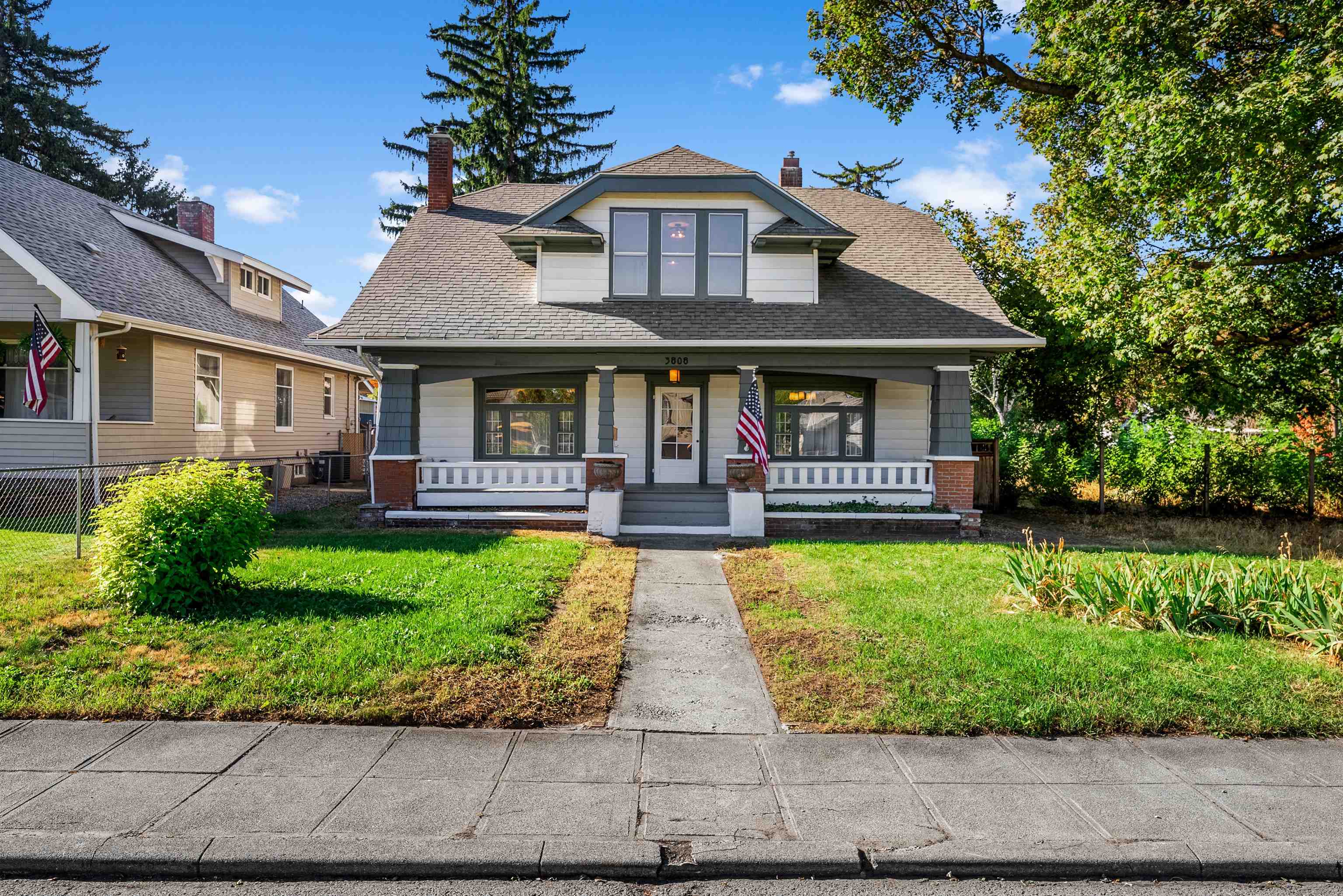 3808 5th Ave