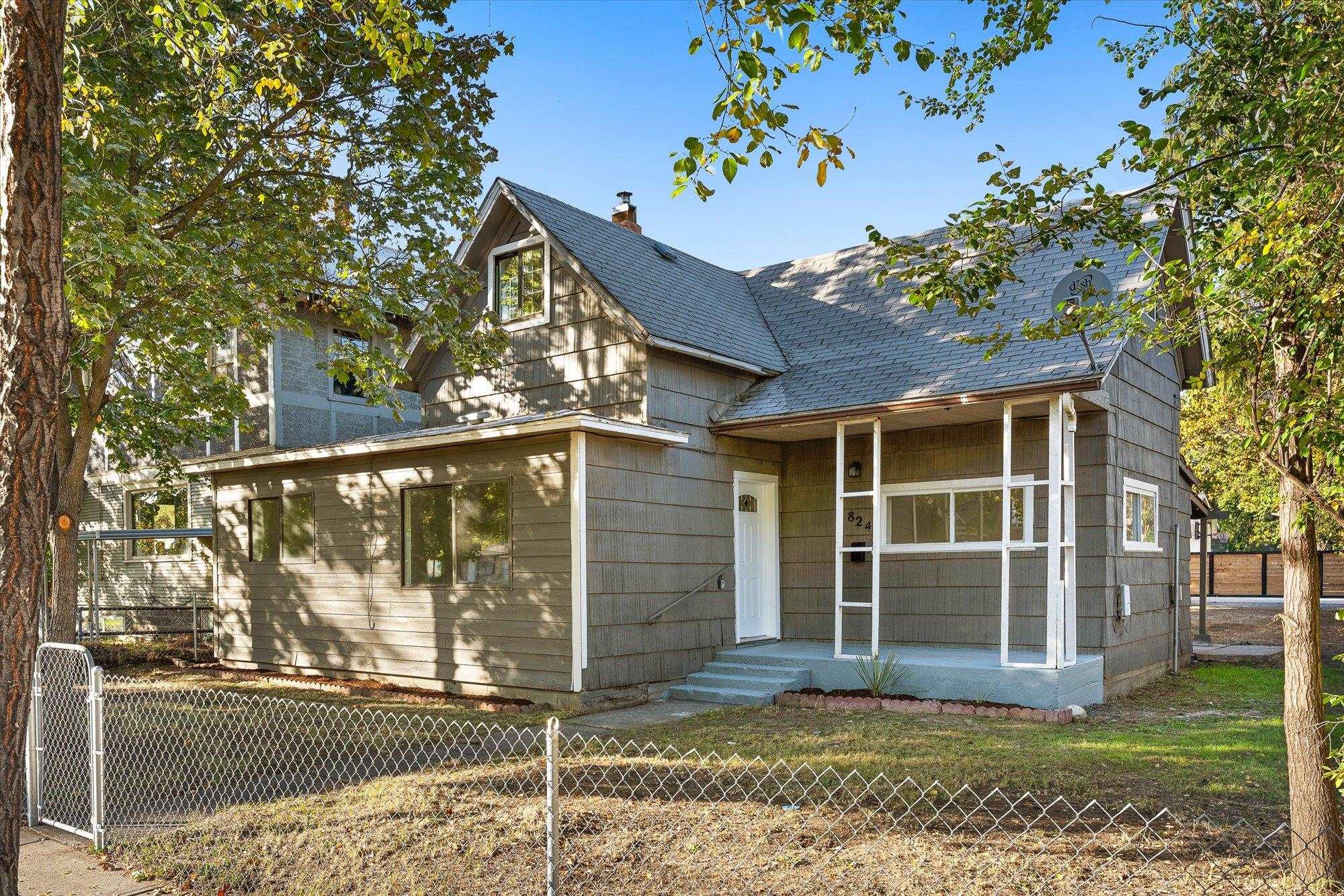 824 Fairview Ave