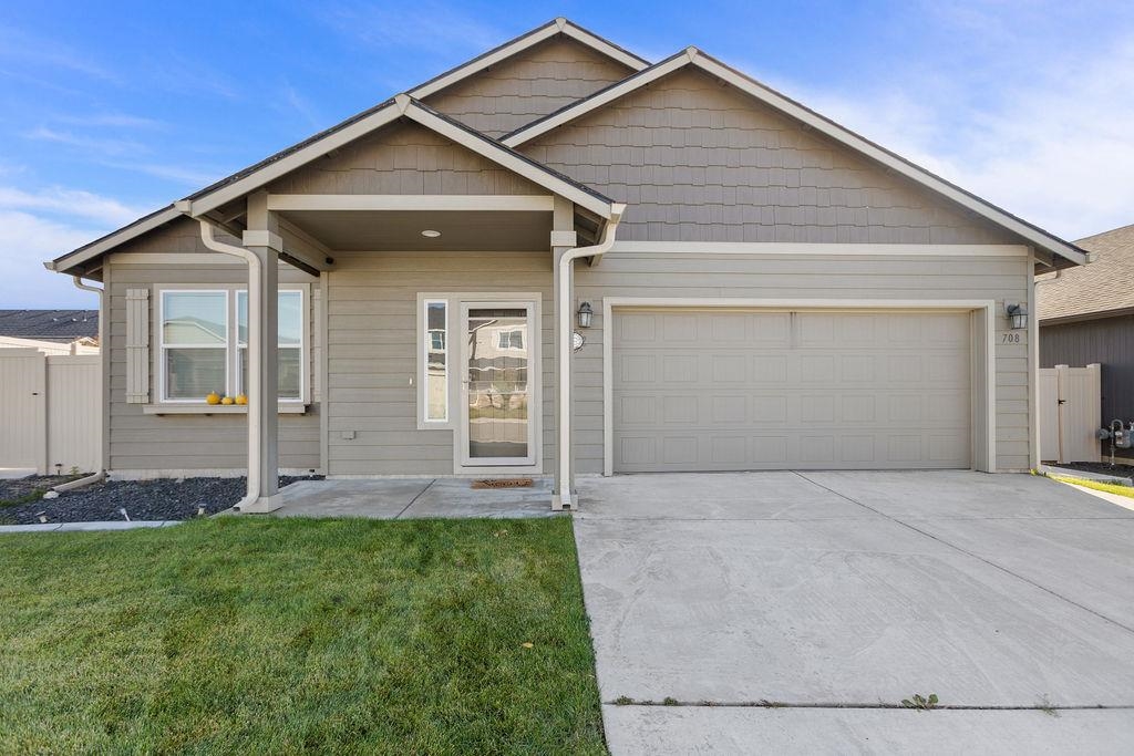 708 Condor Dr