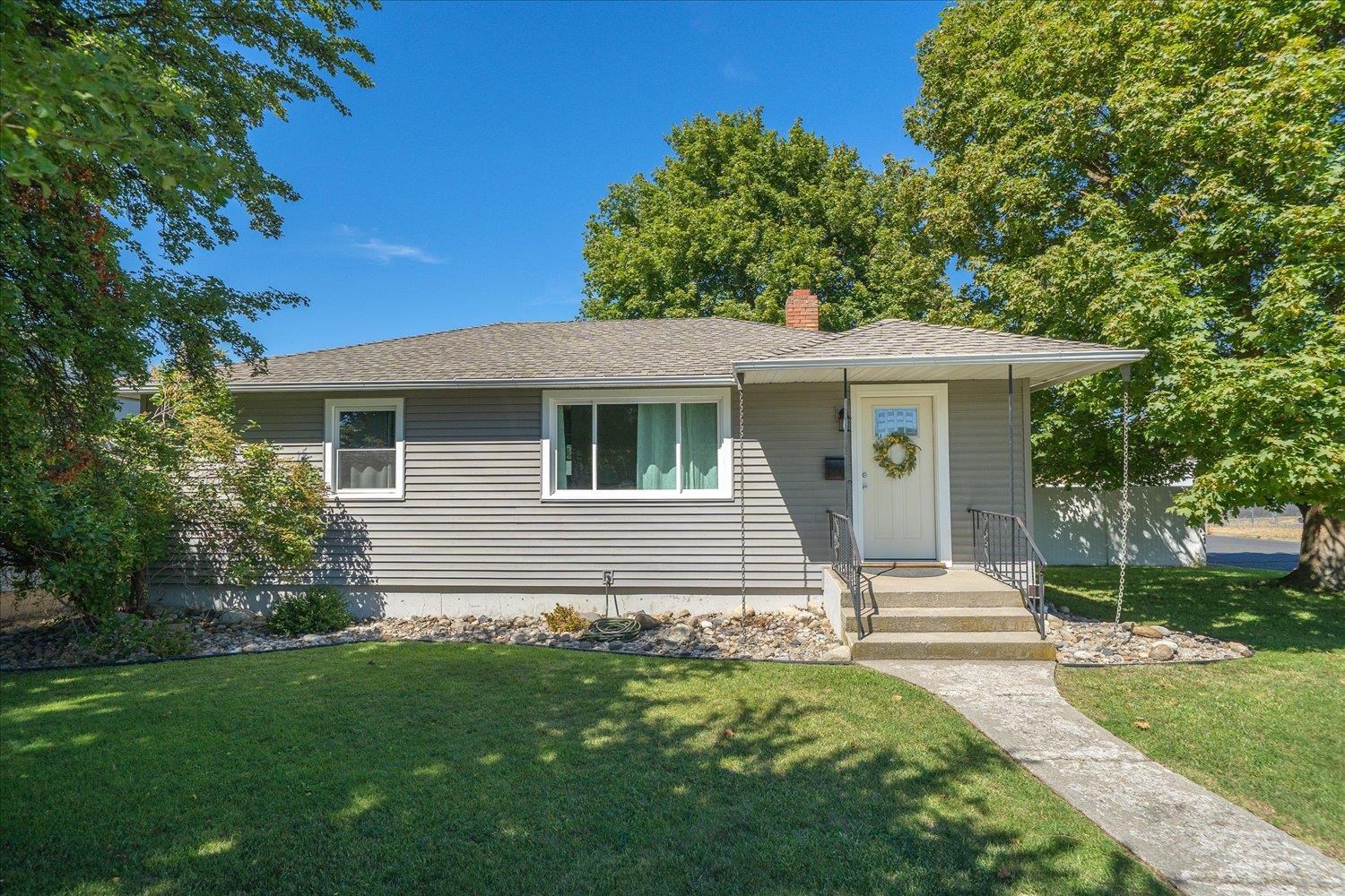 3427 Jackson Ave