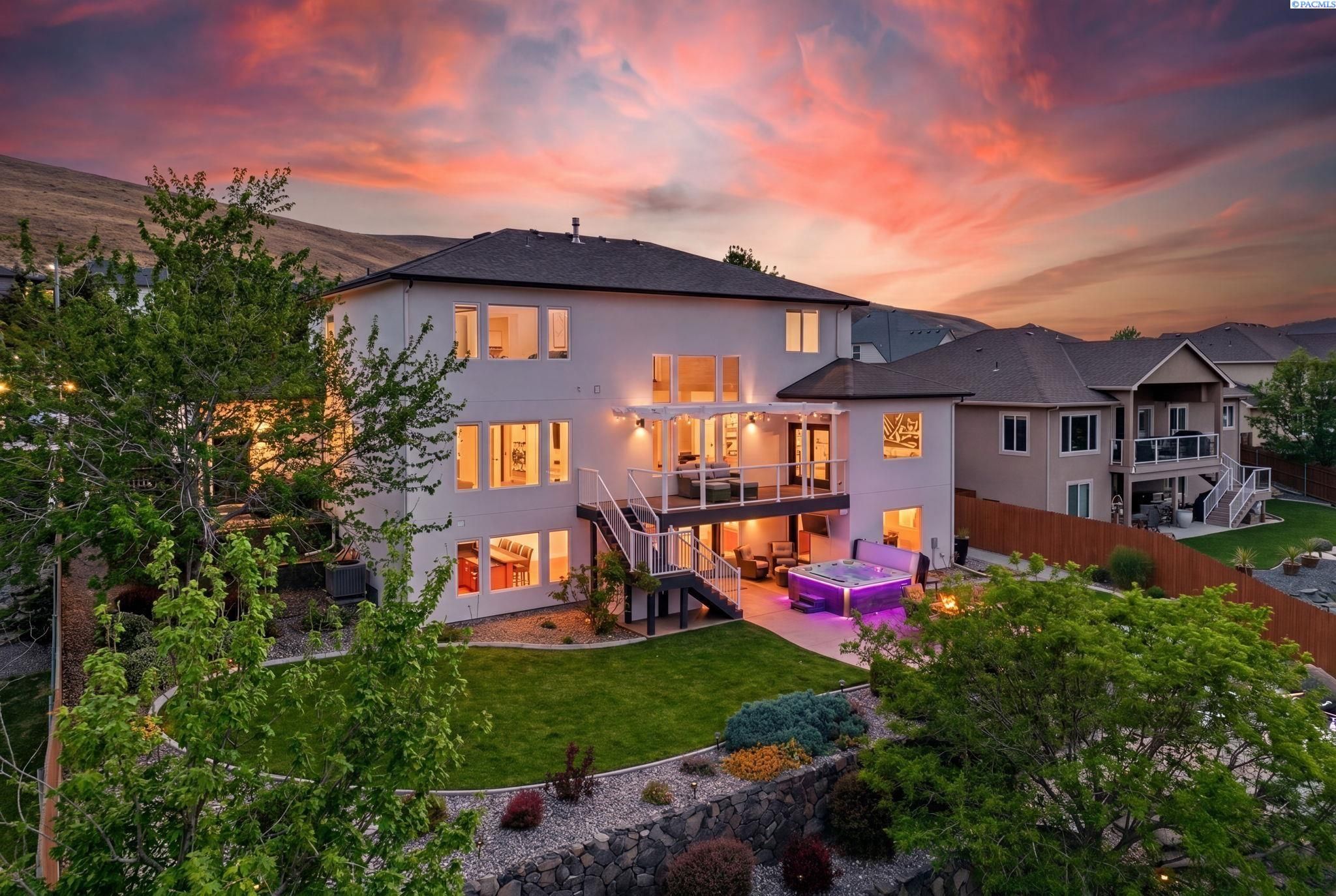 Single Family at 1614 51st Avenue, Kennewick, WA