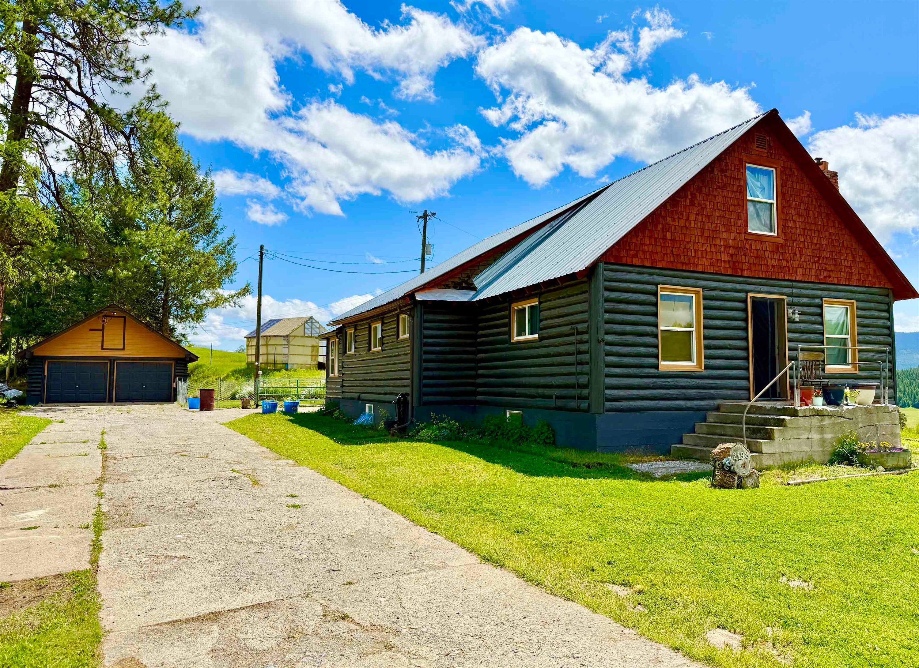 Single Family at 2498 Burgess Rd Rd, Addy, WA