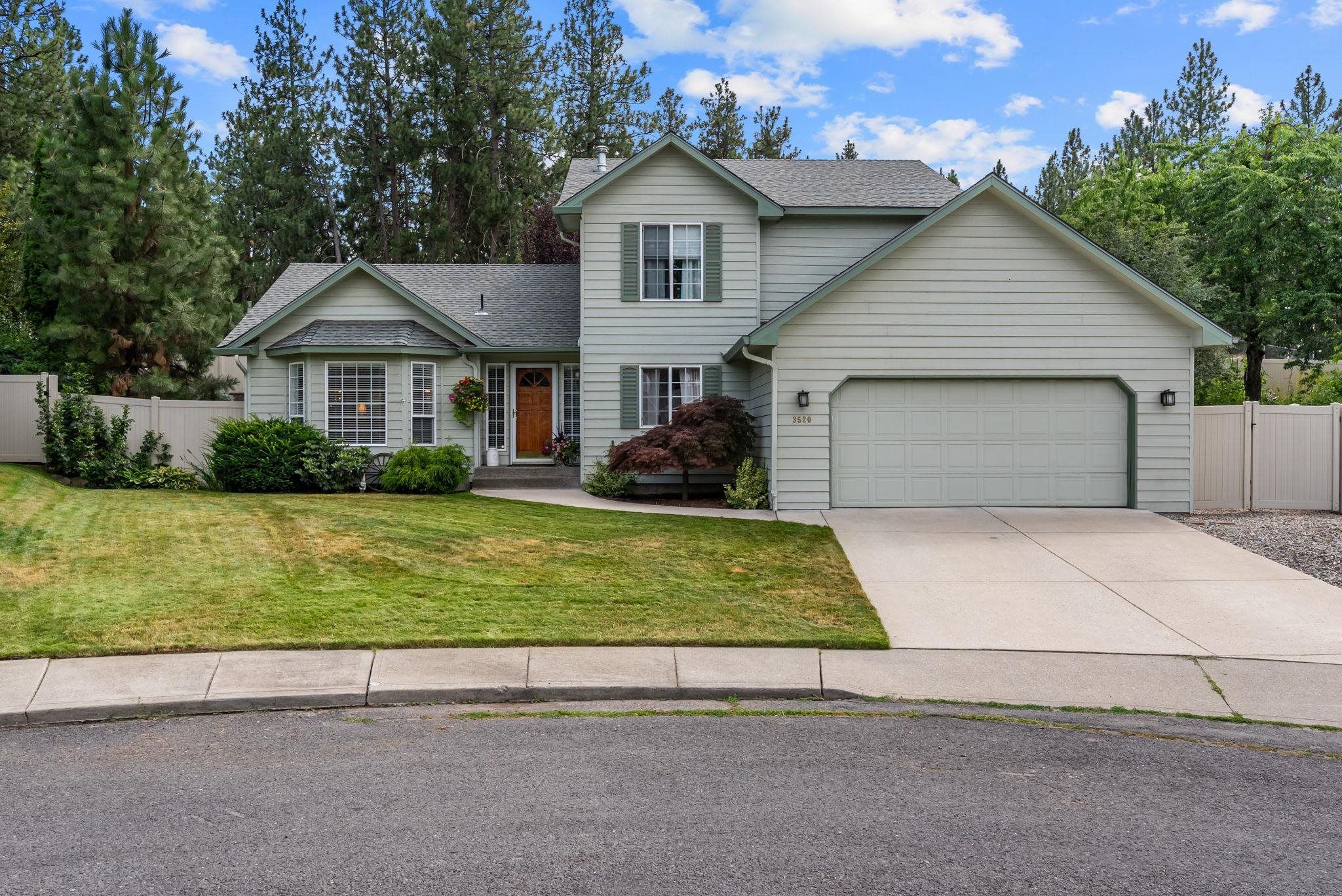 3520 TRACEY Ct