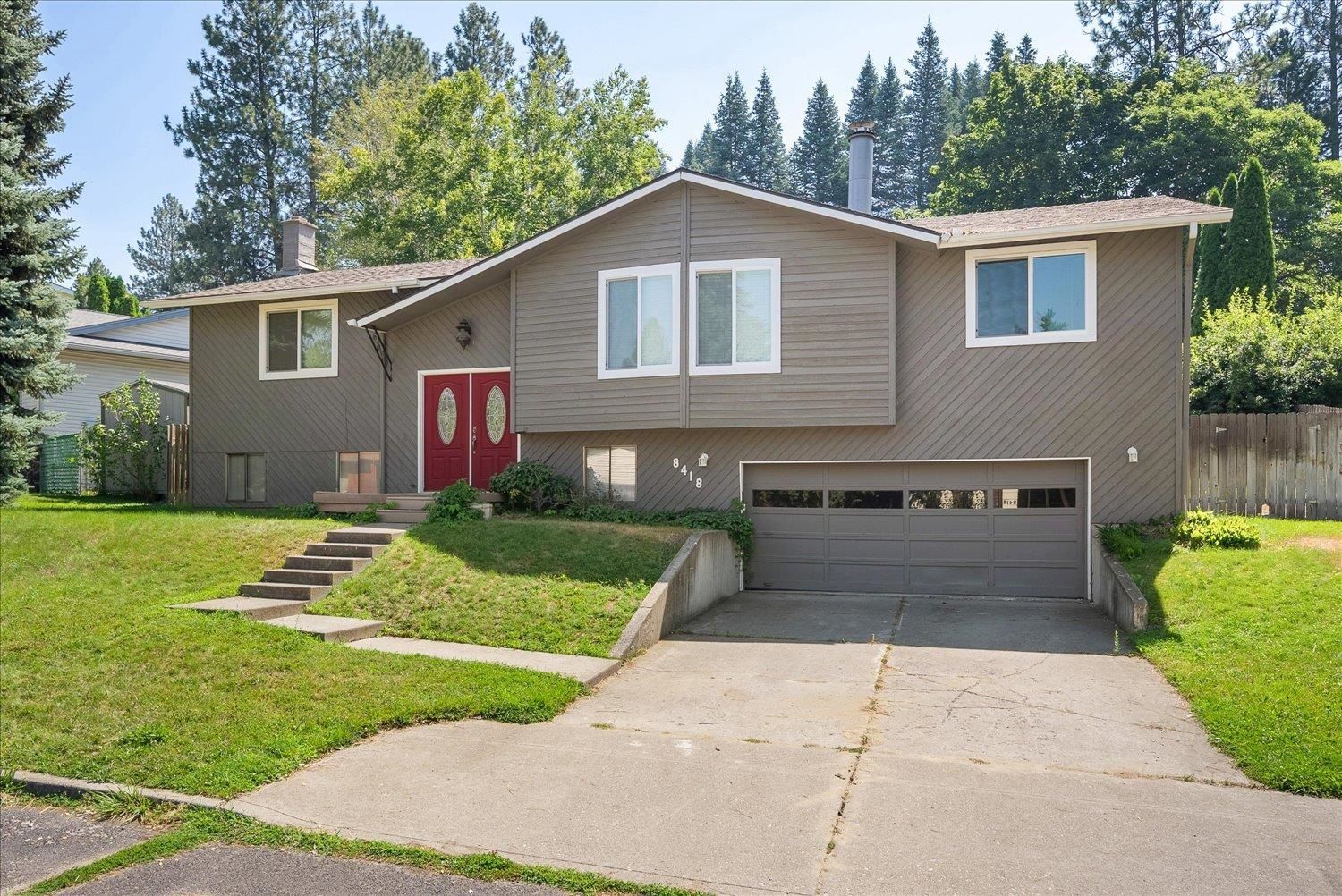 Single Family at 8418 General Grant Way, Spokane, WA